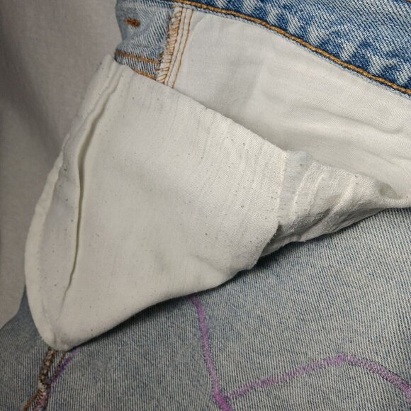 Jean Shorts Womens 34 Patchwork Hippie Upcycled Distressed Floral Blue OOAK READ - Picture 11 of 16